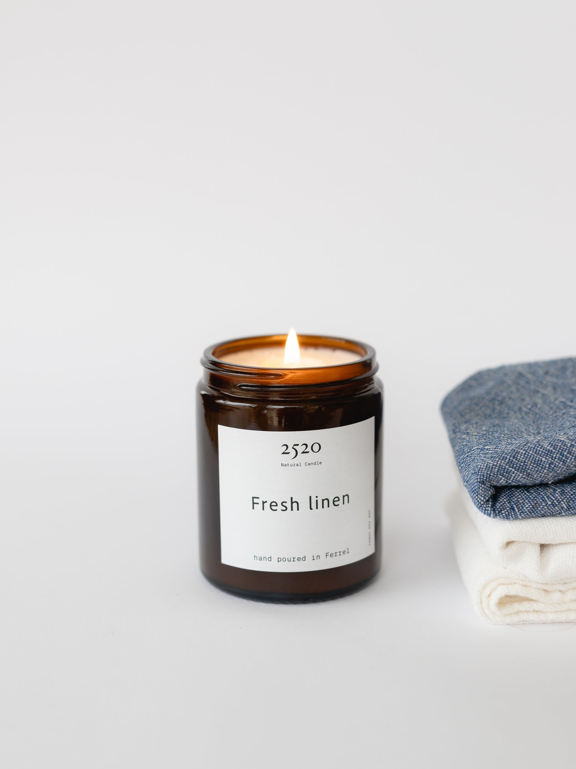 Fresh Linen Candle – Relaxing Scents By Reese Designs